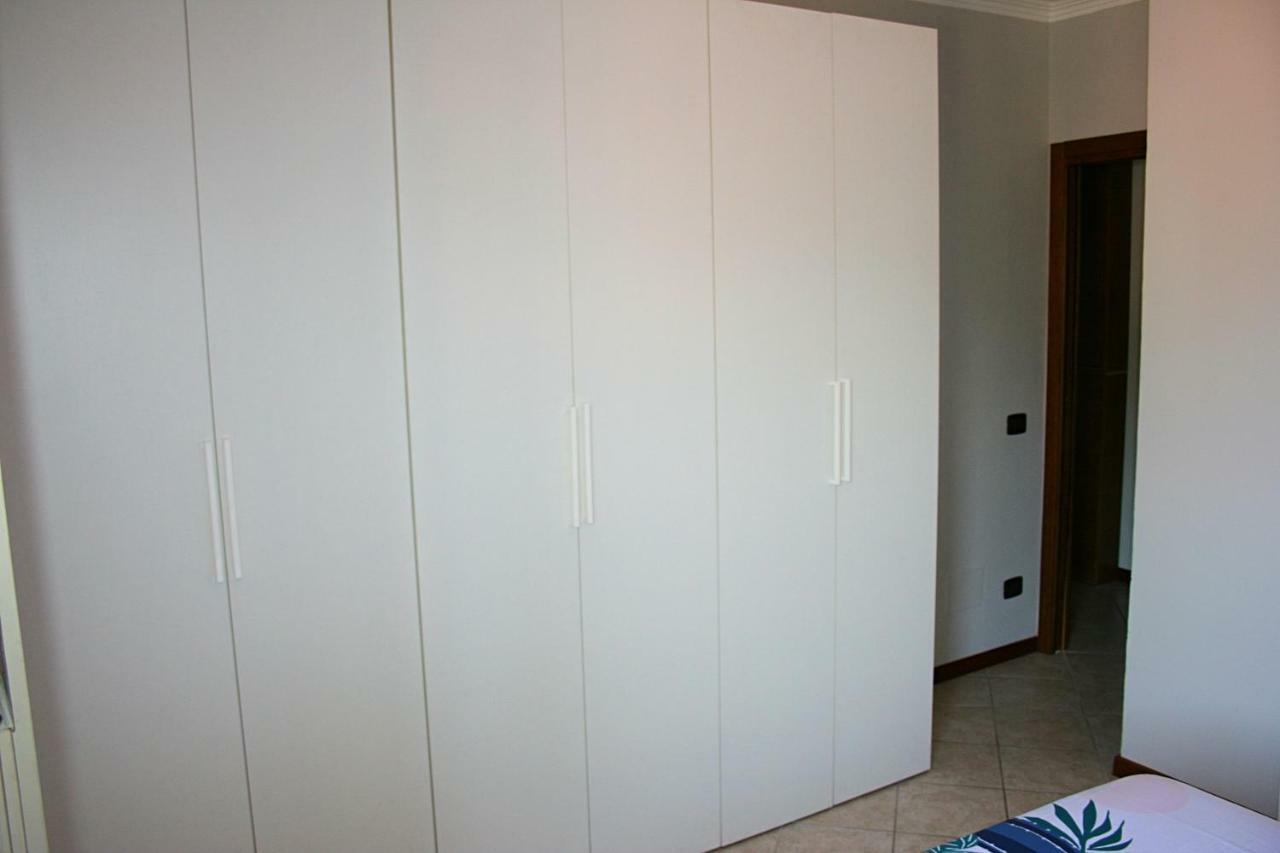 Casa Vacanze Stella แวร์บาเนีย ภายนอก รูปภาพ